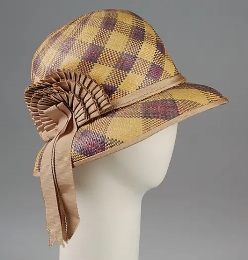 Hat (c) Metropolitan Museum