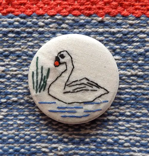 Swan Badge by Alex Hughes (Hand embroidery)