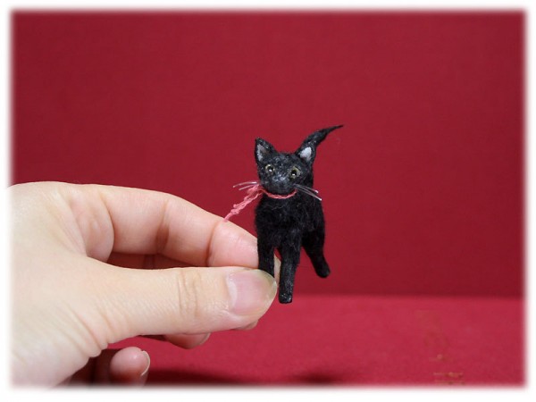 Mikepanchi Animals, needle felted cat