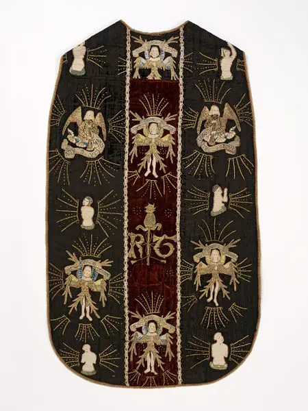 Chasuble c1510-33. © V&A