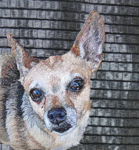 Stacey Chapman - Chihuahua - Machine Embroidery