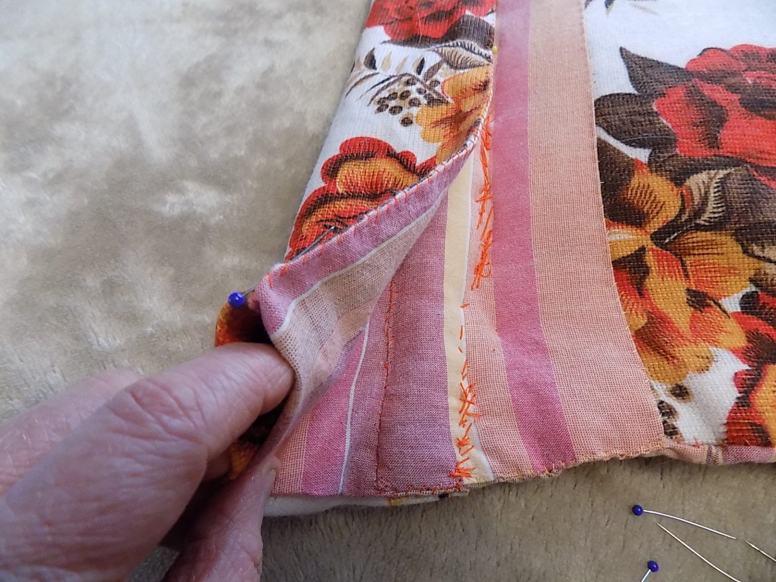 How To Create A Hanging Sleeve | Textile Art | Mr X Stitch